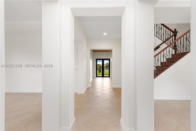 8420 NW 33rd St, Cooper City, FL 33024