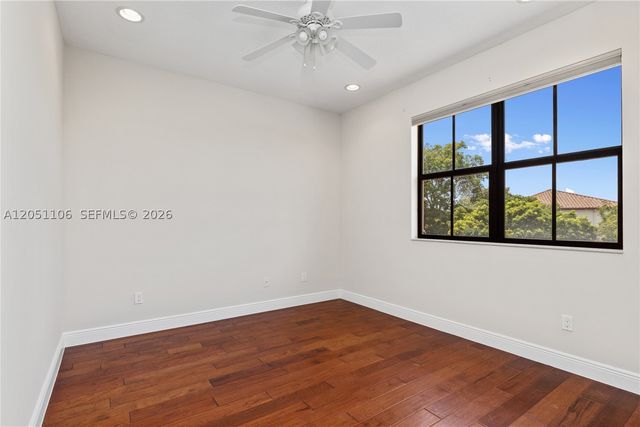 8420 NW 33rd St, Cooper City, FL 33024