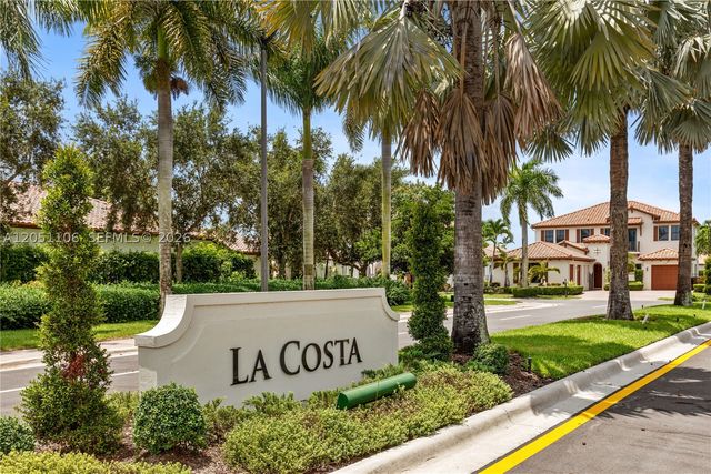 8420 NW 33rd St, Cooper City, FL 33024