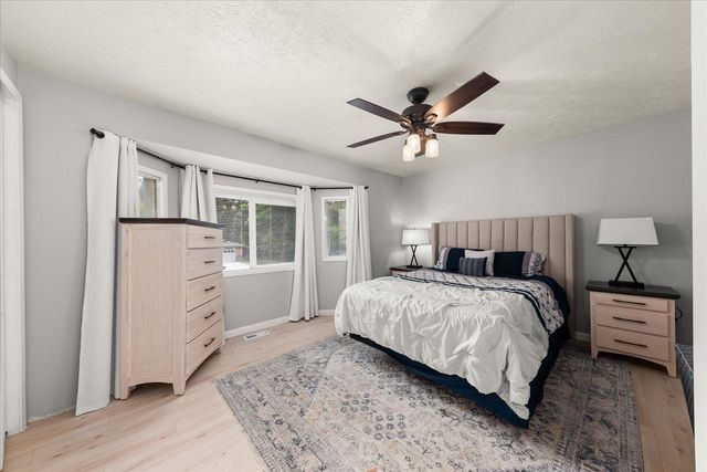 3815 E 19TH Ave, Spokane, WA 99223