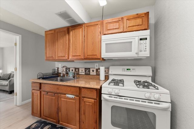 3815 E 19TH Ave, Spokane, WA 99223