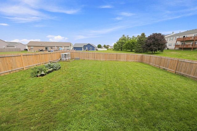 687 W Madison STREET, Jefferson, WI 53549