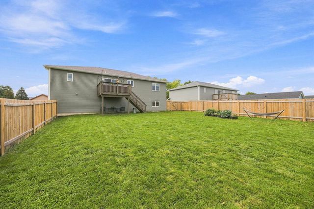 687 W Madison STREET, Jefferson, WI 53549