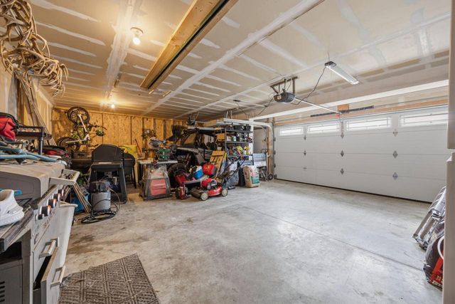 687 W Madison STREET, Jefferson, WI 53549