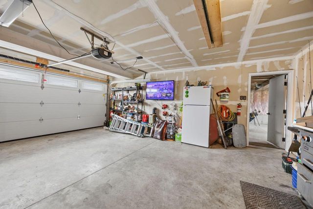 687 W Madison STREET, Jefferson, WI 53549