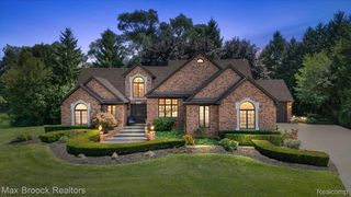 13000 Janine Court, Shelby Charter Township, MI 48315