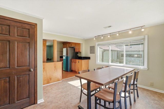3223 N 83rd STREET, Milwaukee, WI 53222