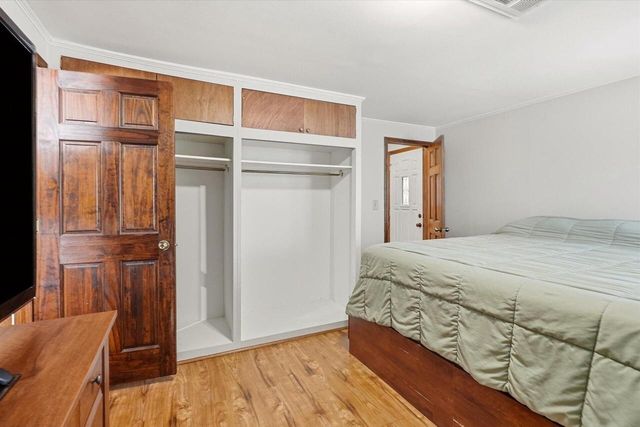 3223 N 83rd STREET, Milwaukee, WI 53222