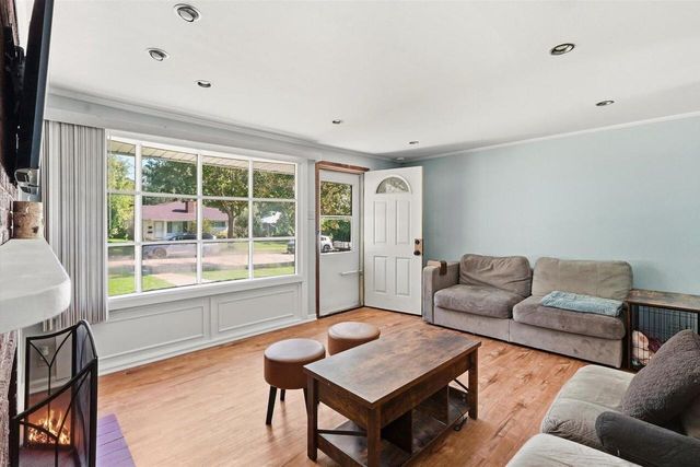 3223 N 83rd STREET, Milwaukee, WI 53222