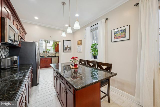 1319 SNYDER AVE, Philadelphia, PA 19148