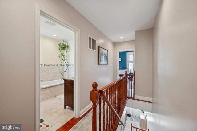 1319 SNYDER AVE, Philadelphia, PA 19148