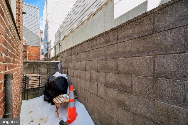 1319 SNYDER AVE, Philadelphia, PA 19148