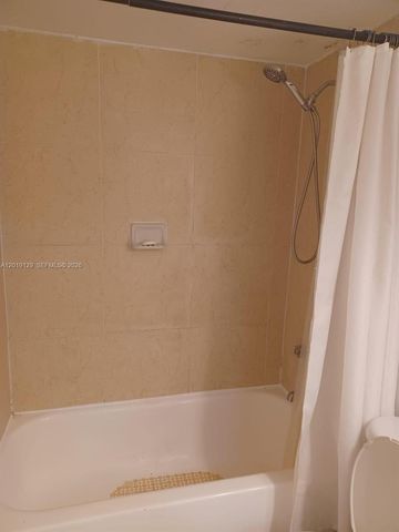 1805 Sans Souci Boulevard 331, North Miami, FL 33181