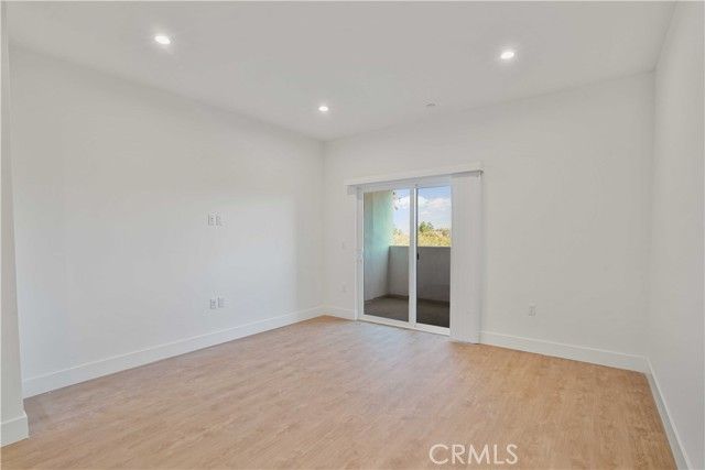 8750 Sepulveda Boulevard 404, North Hills (los Angeles), CA 91343