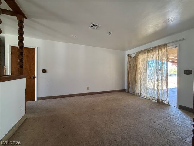 1560 Rocking Horse Drive, Henderson, NV 89002