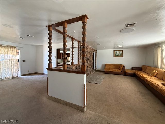 1560 Rocking Horse Drive, Henderson, NV 89002