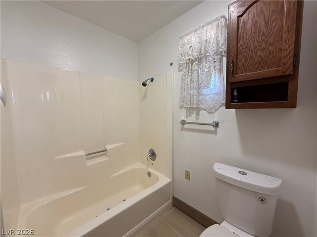 1560 Rocking Horse Drive, Henderson, NV 89002
