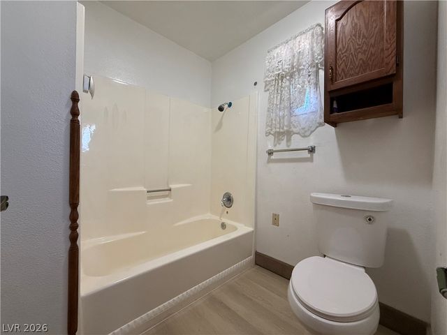 1560 Rocking Horse Drive, Henderson, NV 89002