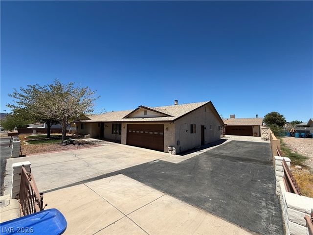 1560 Rocking Horse Drive, Henderson, NV 89002
