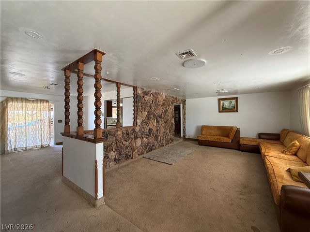 1560 Rocking Horse Drive, Henderson, NV 89002