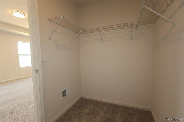362 Hidden River, Holly, MI 48442