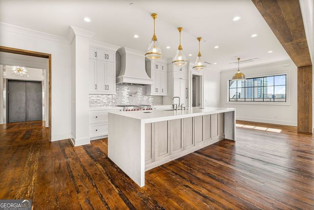 440 Geo Meyer Avenue 4, Savannah, GA 31401