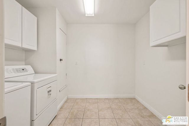 3020 Calle Loreto, Palm Springs, CA 92264