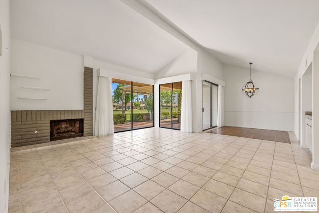 3020 Calle Loreto, Palm Springs, CA 92264