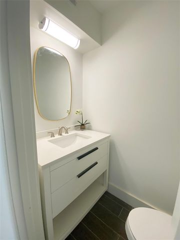 1801 Huldy St Street G4, Houston, TX 77019