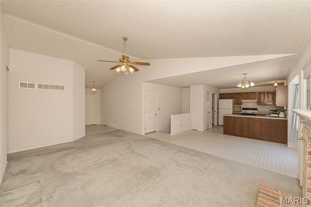 216 Maple Point Drive, St Charles, MO 63304