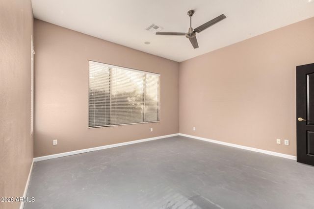 7233 W COTTONTAIL Lane, Peoria, AZ 85383