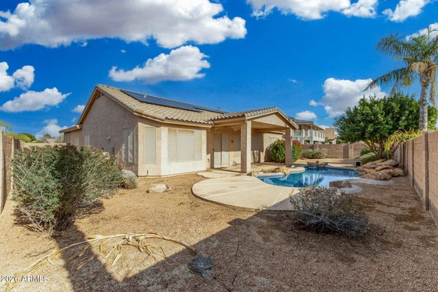 7233 W COTTONTAIL Lane, Peoria, AZ 85383