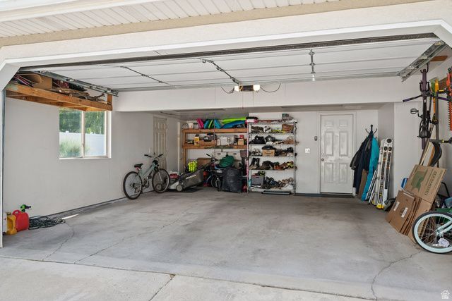 12374 S LAMPTON VIEW DR, Riverton, UT 84065