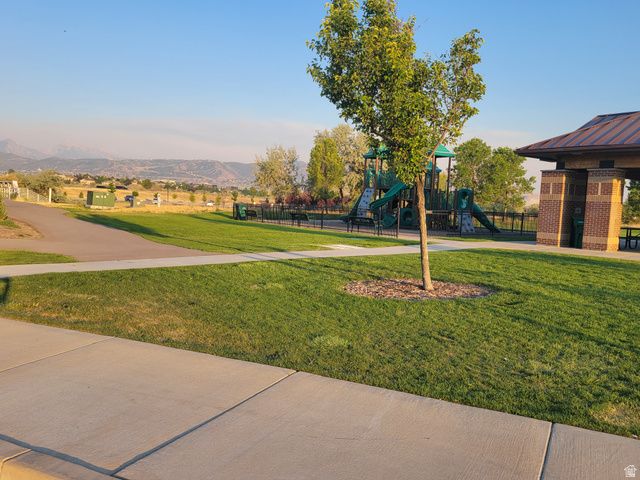 12374 S LAMPTON VIEW DR, Riverton, UT 84065