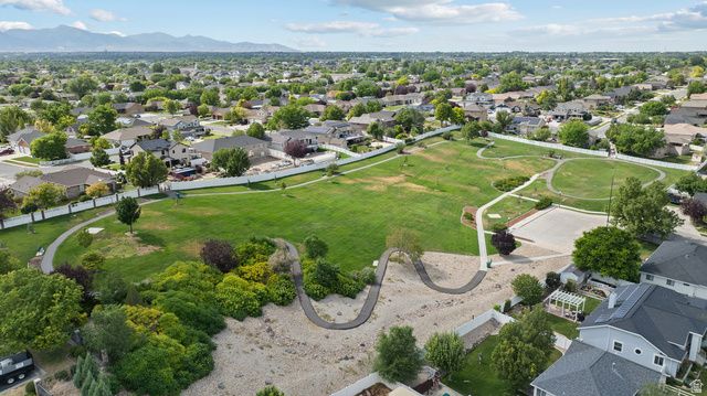 12374 S LAMPTON VIEW DR, Riverton, UT 84065