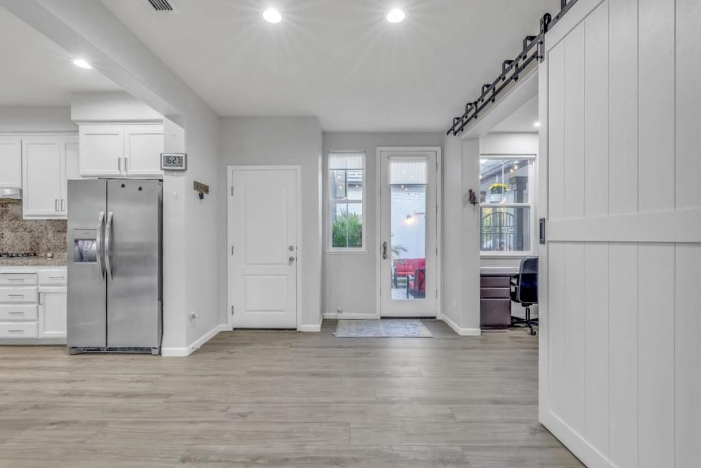 Image 18 of property listing at 310 Ashlee Avenue, Tracy, CA 95391
