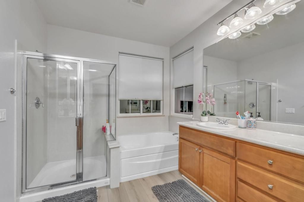 Image 29 of property listing at 310 Ashlee Avenue, Tracy, CA 95391