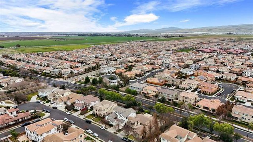 Image 56 of property listing at 310 Ashlee Avenue, Tracy, CA 95391