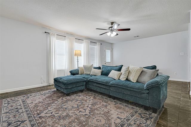 11750 Downey Violet Lane, Houston, TX 77044