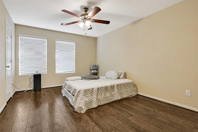 11750 Downey Violet Lane, Houston, TX 77044