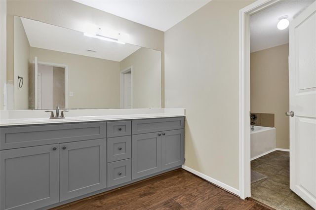 11750 Downey Violet Lane, Houston, TX 77044