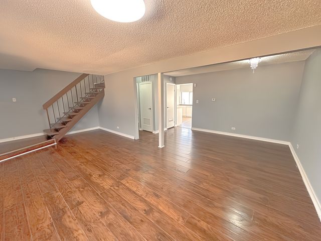 5573 Court F, Hanover Park, IL 60133