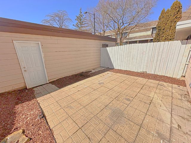 5573 Court F, Hanover Park, IL 60133