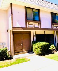 5573 Court F, Hanover Park, IL 60133