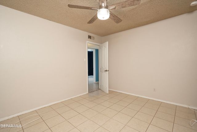 10832 SAPPHIRE Street, El Paso, TX 79924