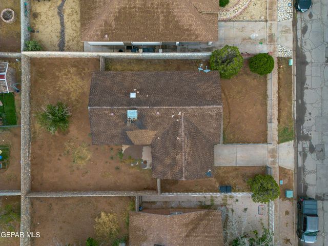 10832 SAPPHIRE Street, El Paso, TX 79924