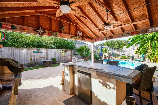 511 Silver Creek Circle, Richmond, TX 77407