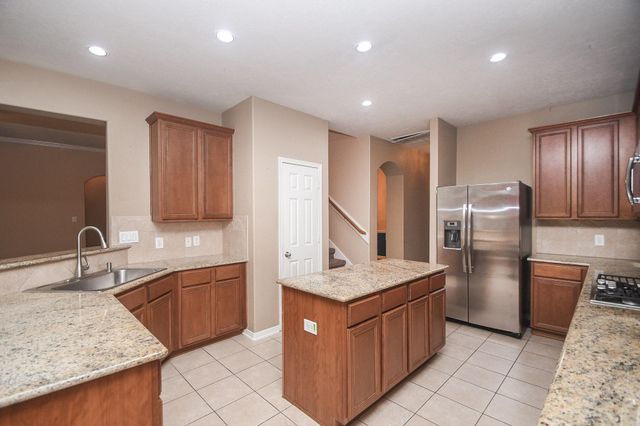 511 Silver Creek Circle, Richmond, TX 77407