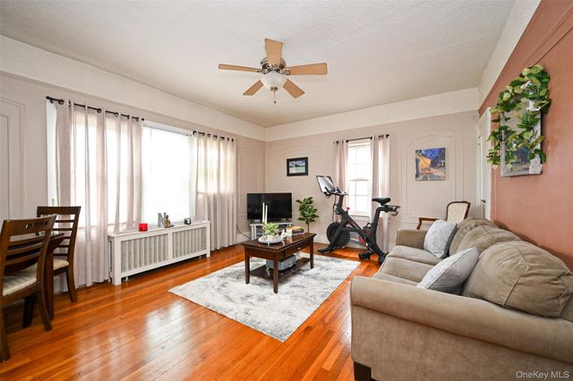 16-04 149th Street, Whitestone, NY 11357