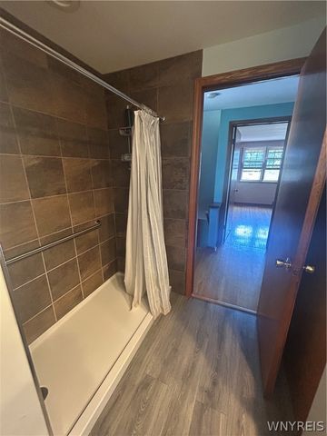176 Rosewood Drive, West Seneca, NY 14224